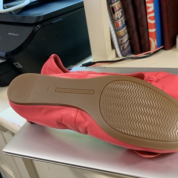 Isaac mizrahi live. Hot pink bow ballerina slippers. 10 med. New. Never worn. - Picture 5 of 8